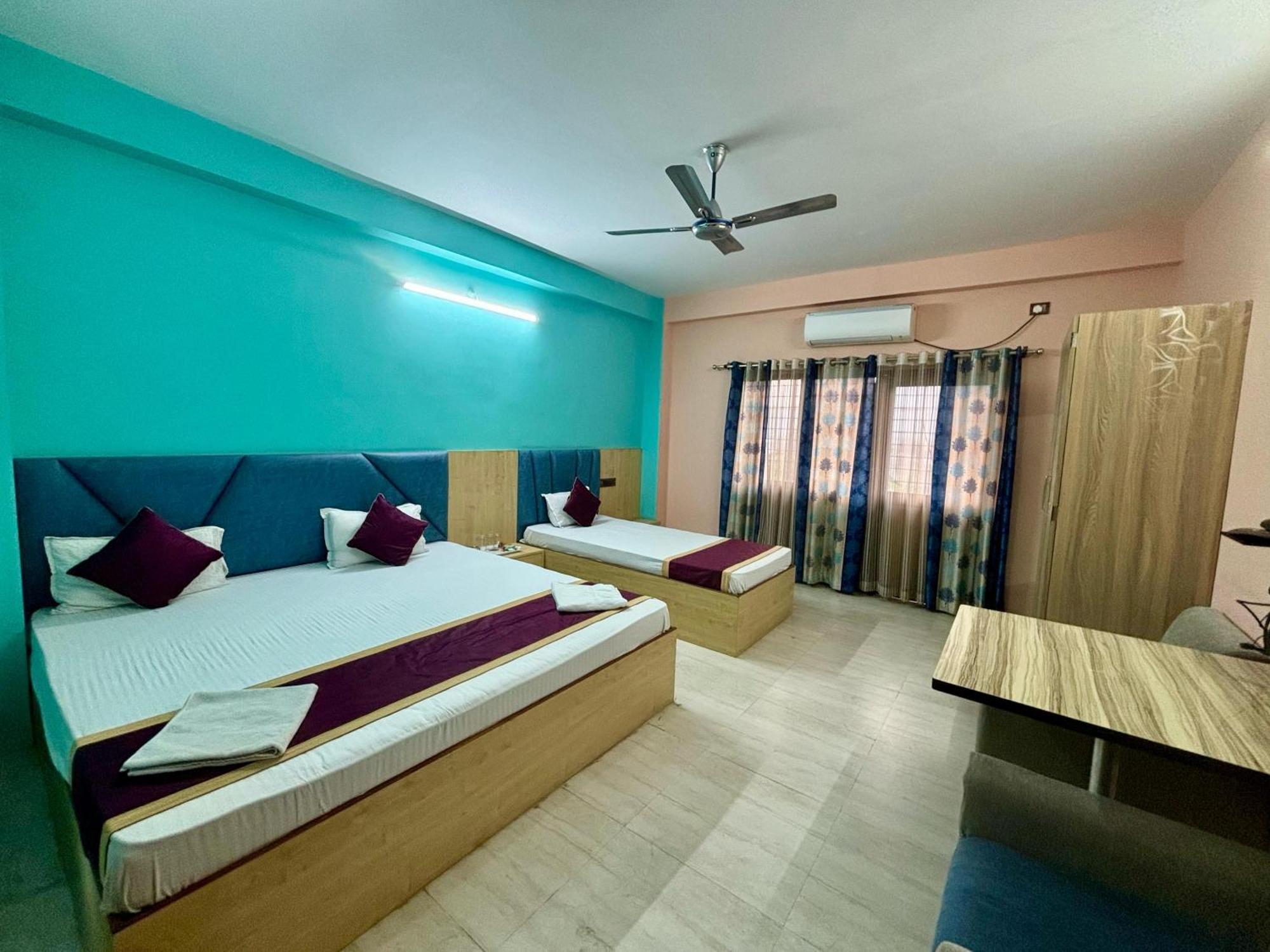 Krishna Shree Guest House غاواهاتي المظهر الخارجي الصورة