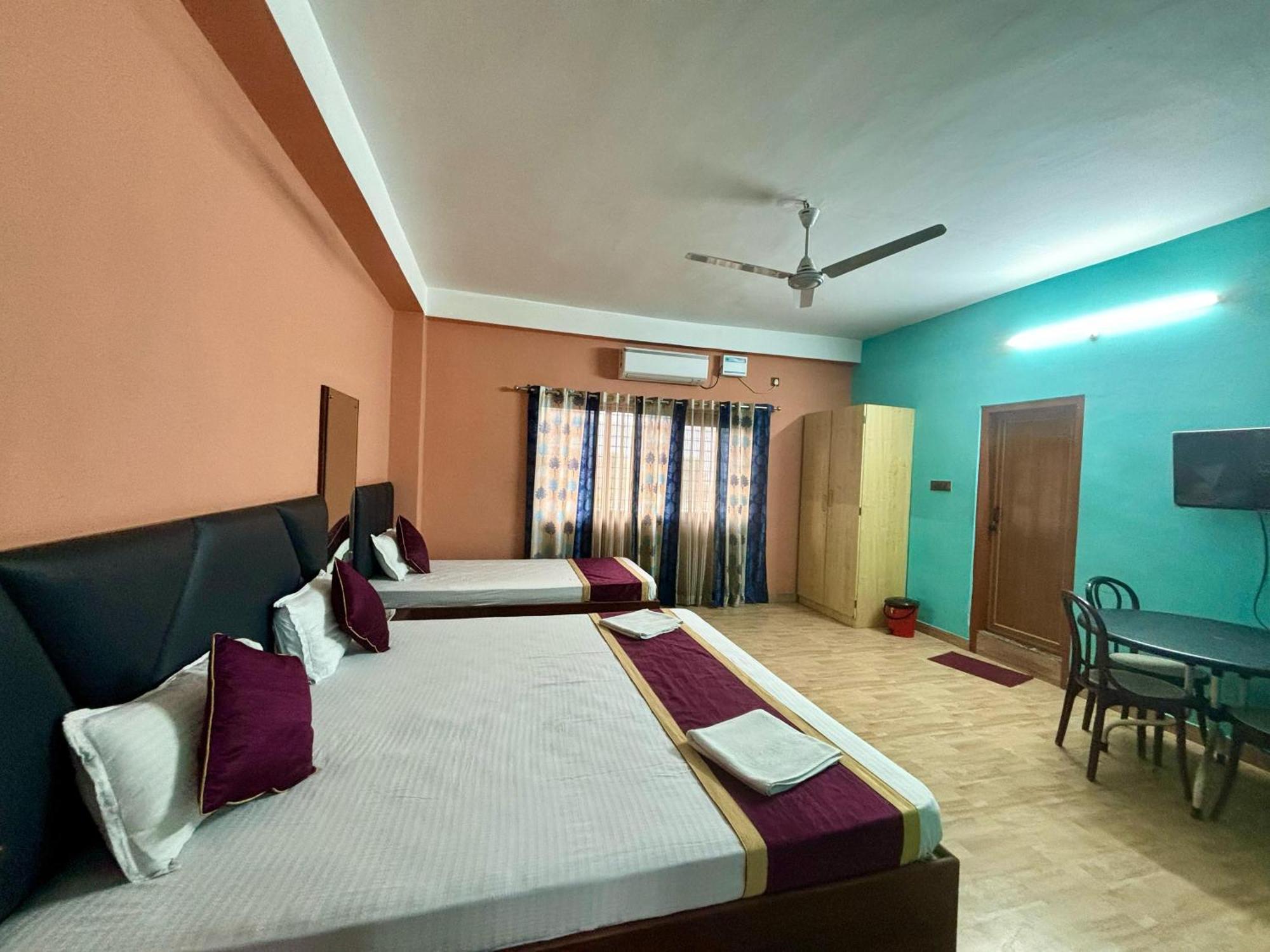 Krishna Shree Guest House غاواهاتي المظهر الخارجي الصورة