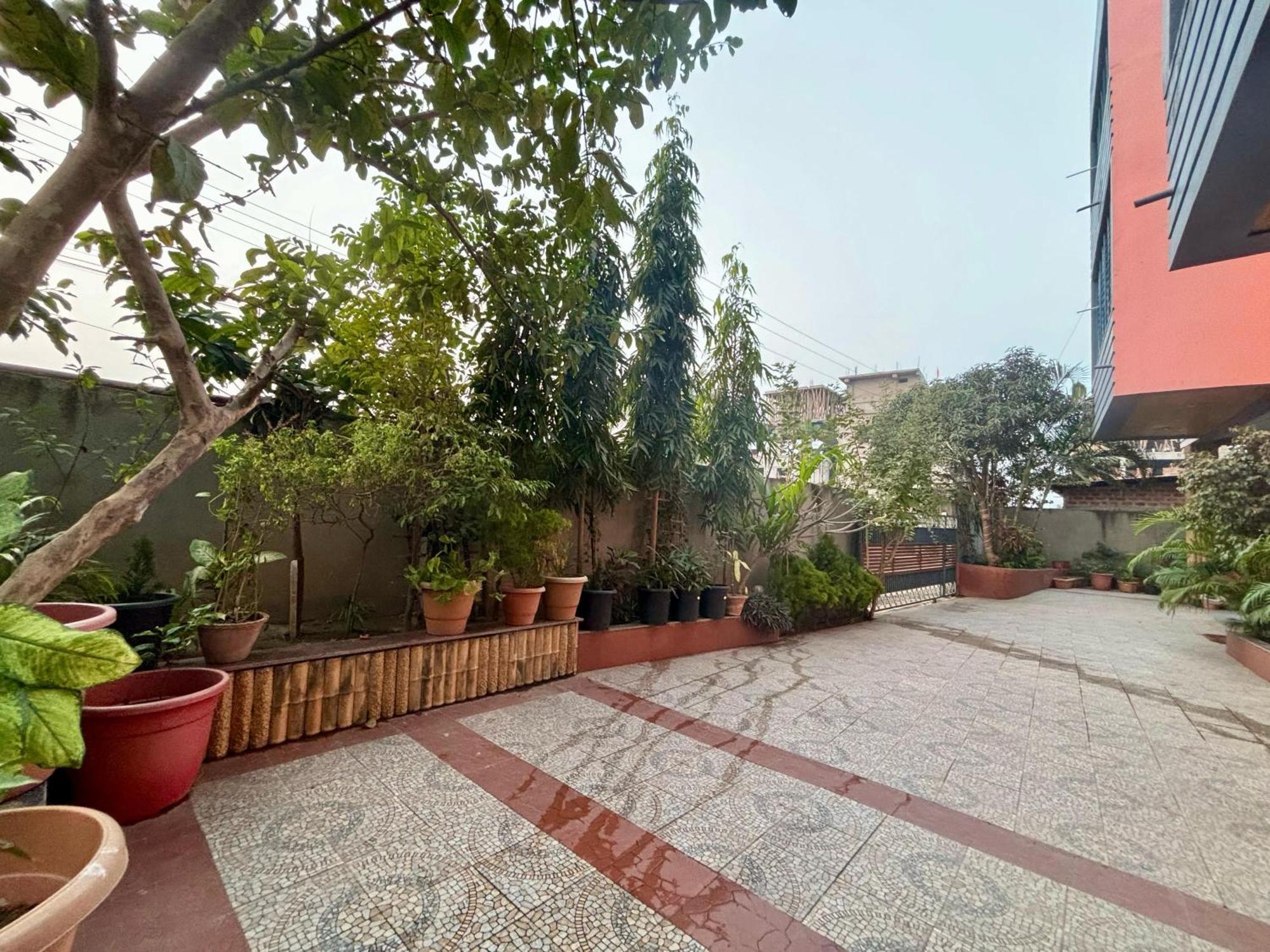 Krishna Shree Guest House غاواهاتي المظهر الخارجي الصورة