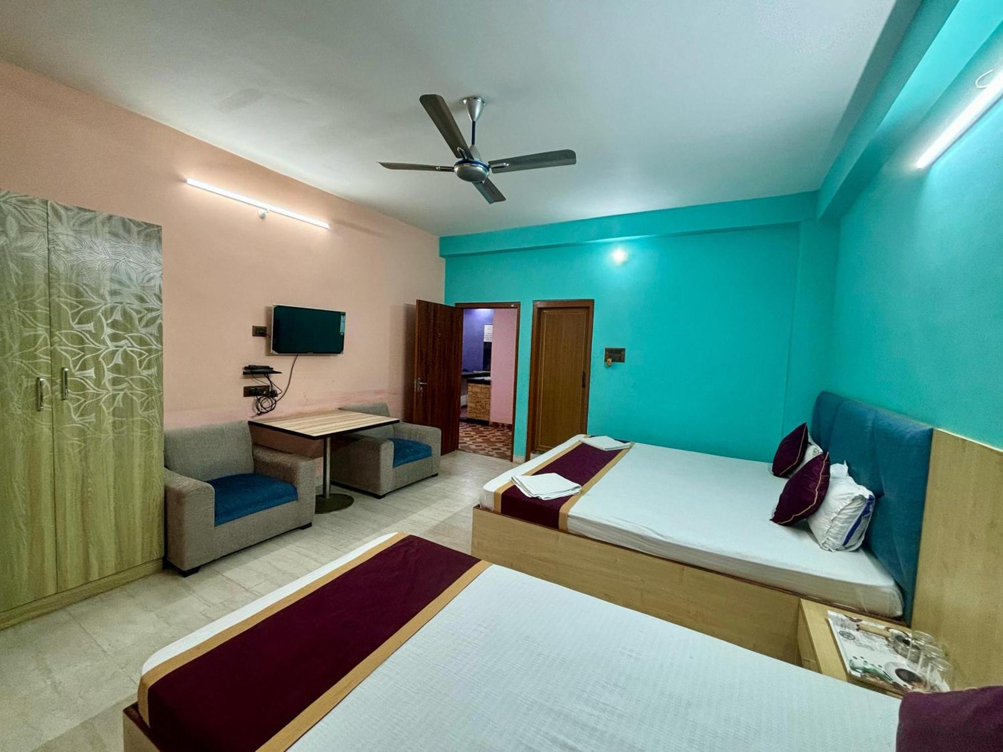 Krishna Shree Guest House غاواهاتي المظهر الخارجي الصورة