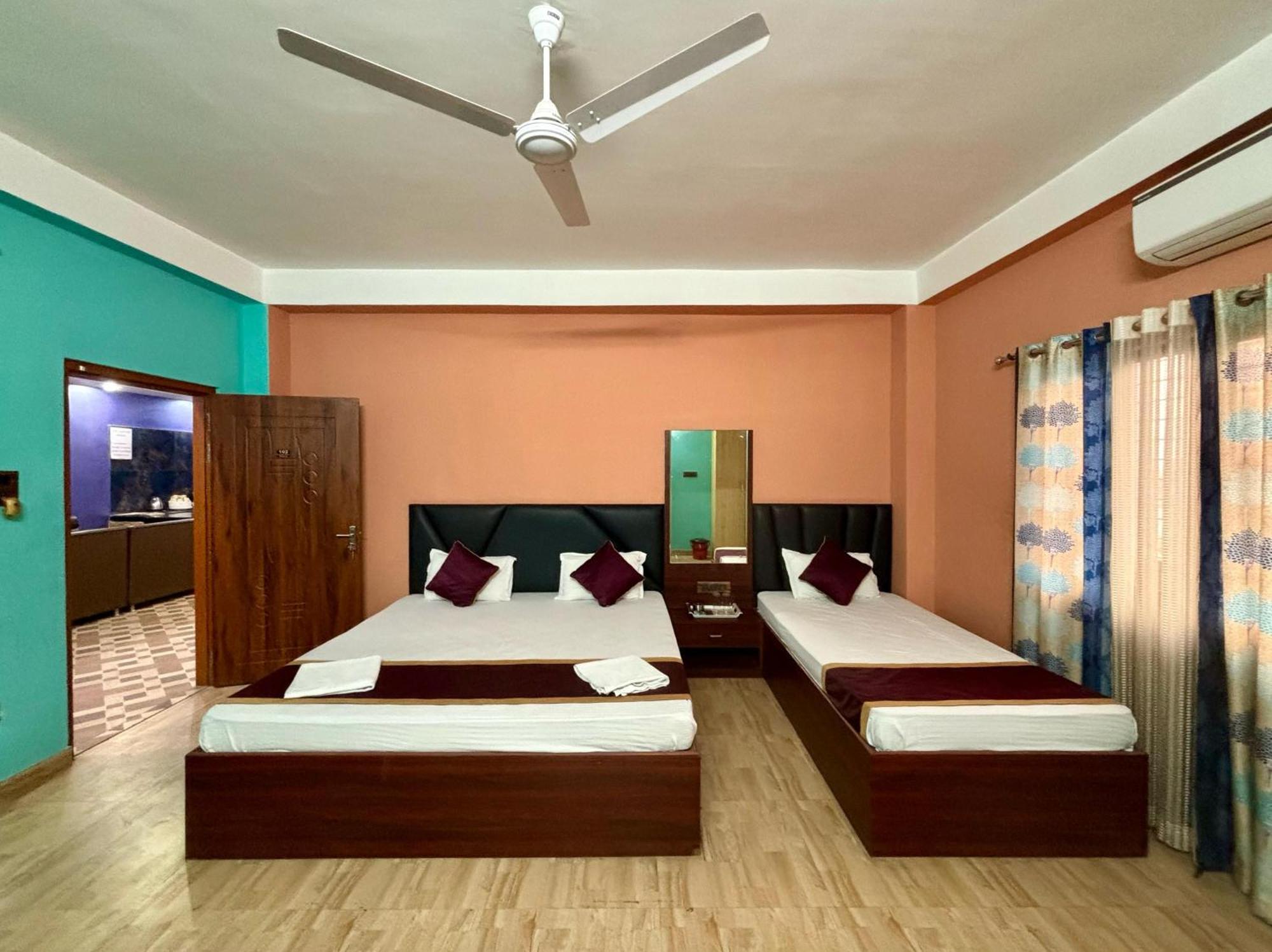 Krishna Shree Guest House غاواهاتي المظهر الخارجي الصورة